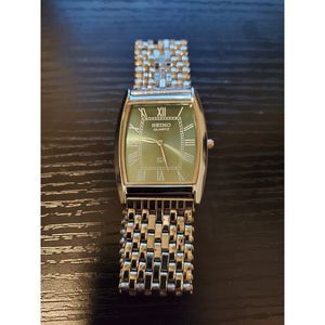 🔥NEW OLD STOCK - RARE Seiko Quartz Men's Slim Wrist Watch‎ Roman Green Dial